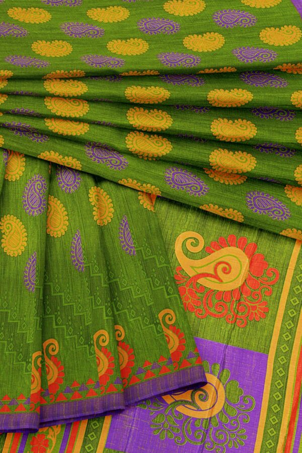 Green saree with purple border - Image 5