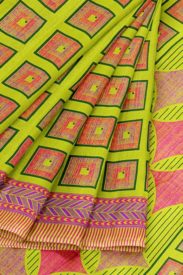 Green saree with red border - Image 6