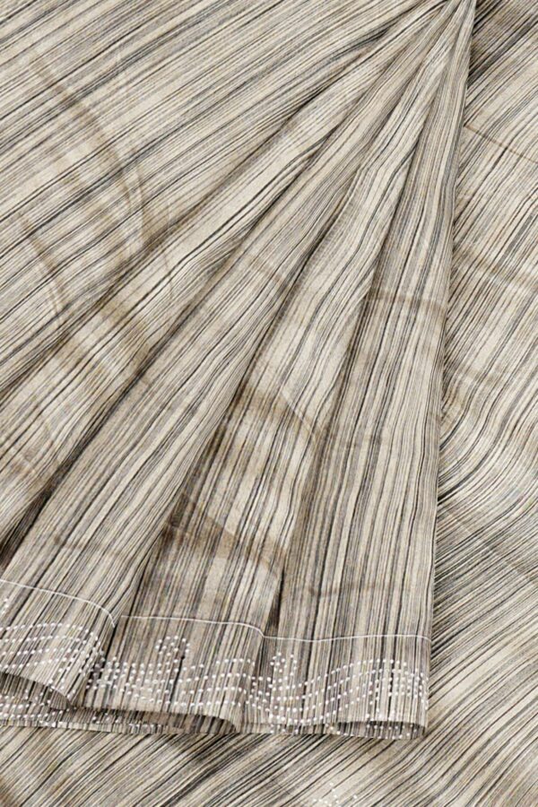 Grey saree with grey border - Image 6