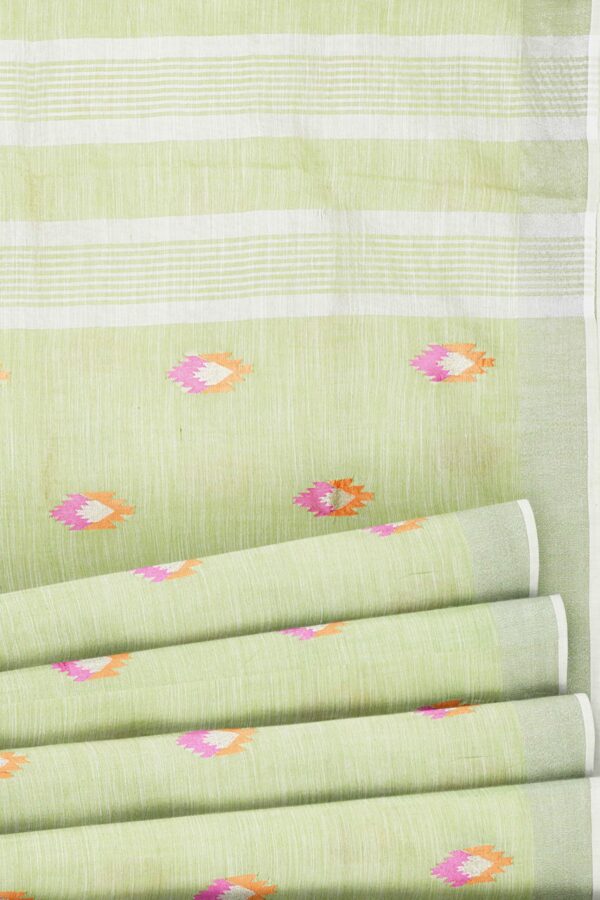 Light green saree with white border - Image 4