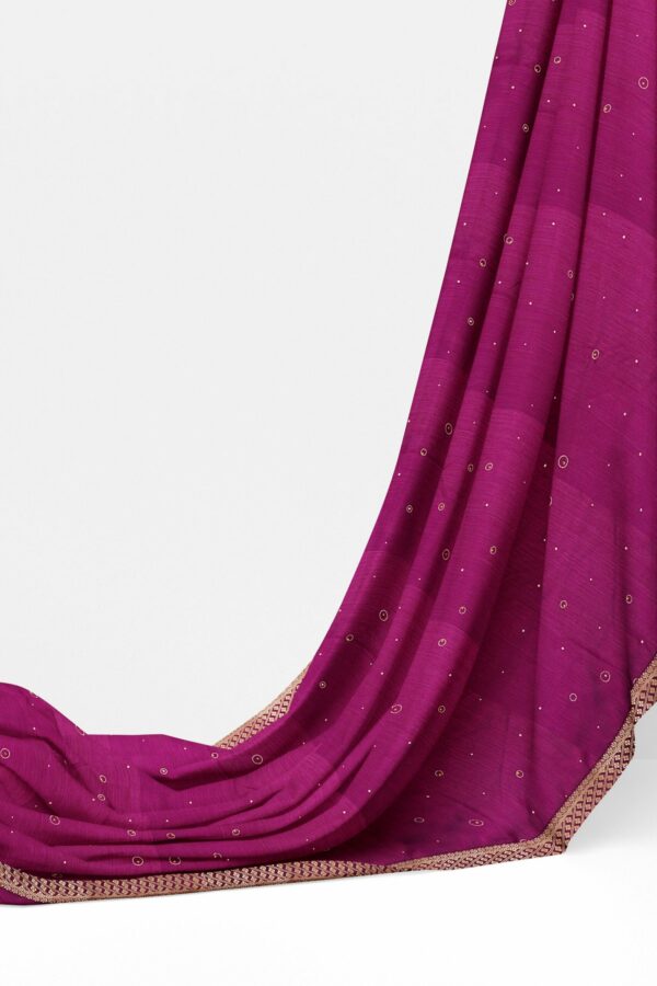 Magenta saree with gold border - Image 3