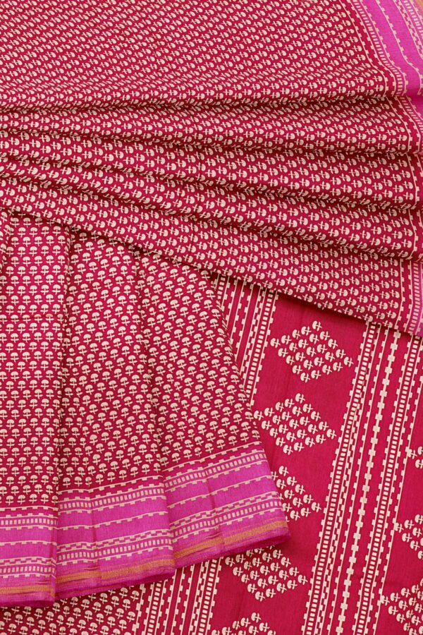 Magenta saree with pink border - Image 5