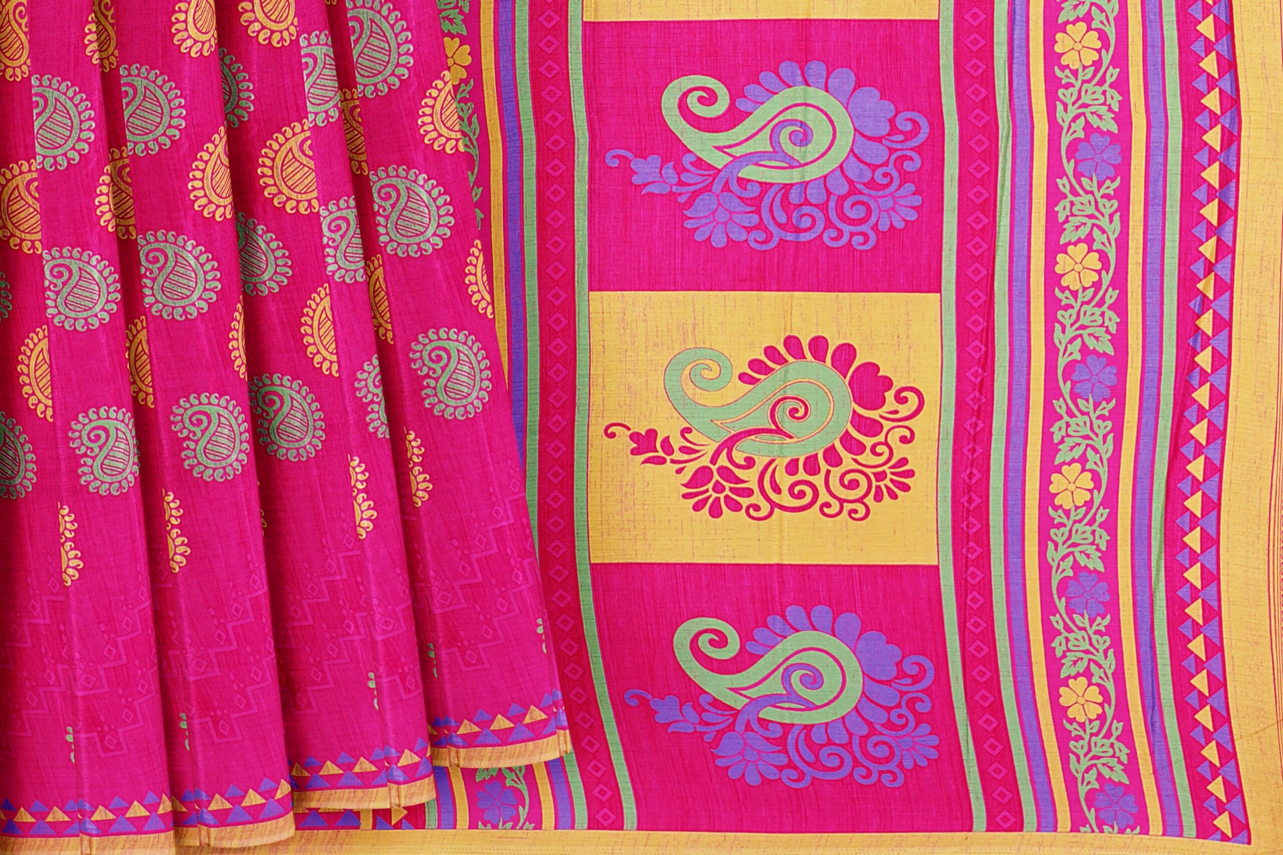 Pink saree with golden border - Image 4