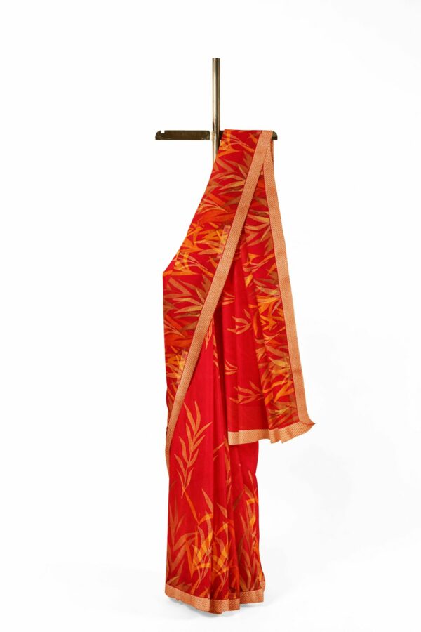 Red saree with golden colour border - Image 2