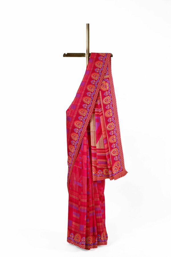 Red saree with purple border - Image 2