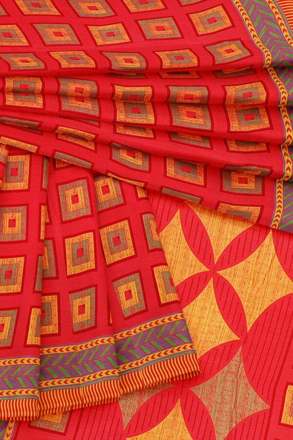 Red saree with red border - Image 5