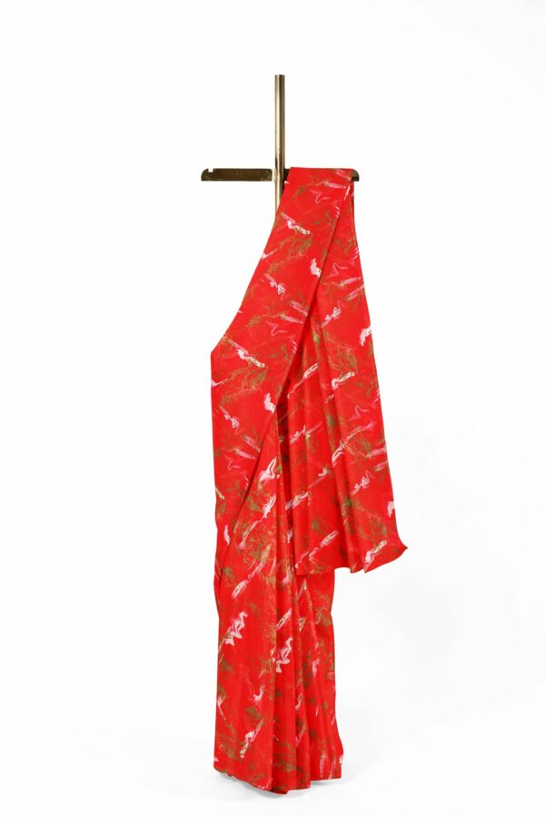 Red saree with red border - Image 5