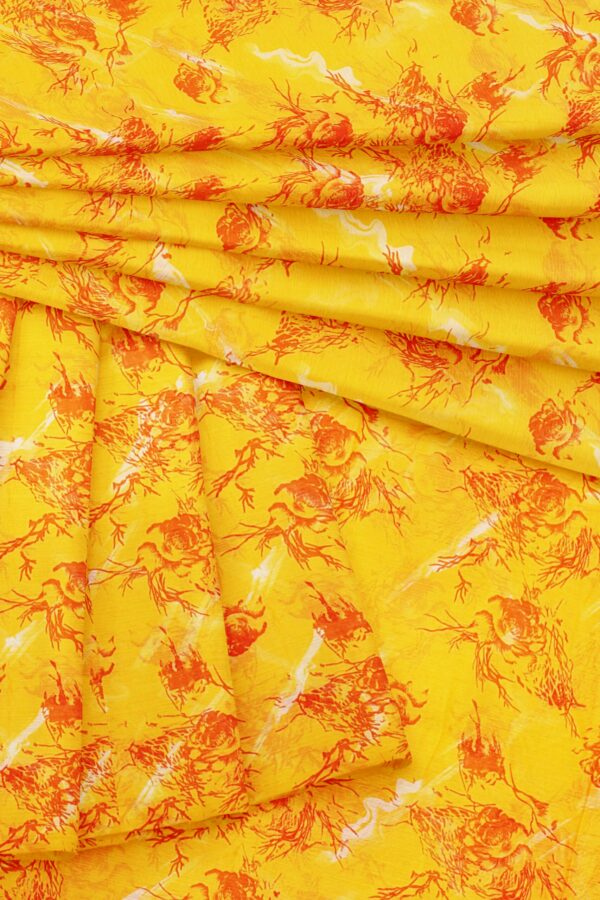 Yellow saree with yellow border - Image 5