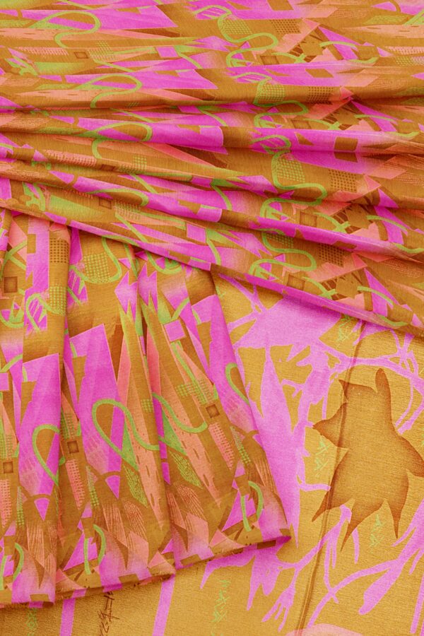 Yellow saree with yellow border - Image 5