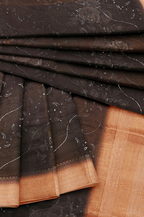 Brown saree with golden orange border - Image 5