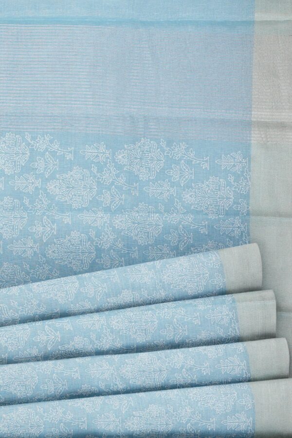 Light blue saree with grey border - Image 4