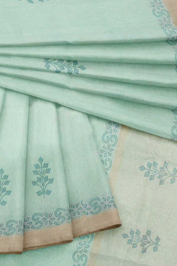 Light green saree with golden colour border - Image 5