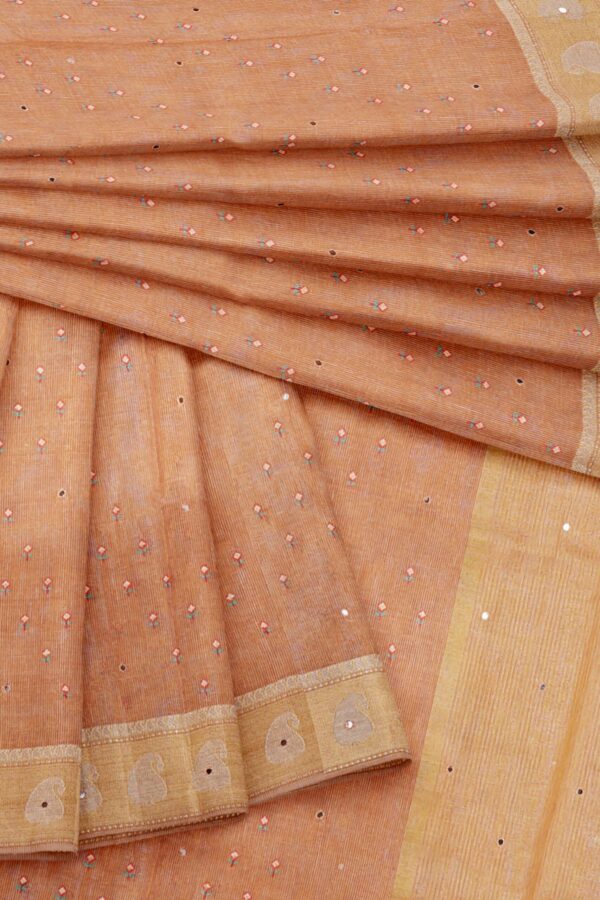 Light orange saree with golden colour border - Image 5