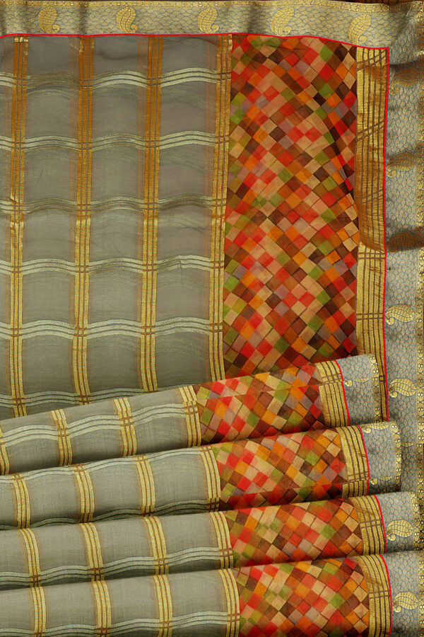 sri kumaran stores brasso saree grey saree with golden grey border 4