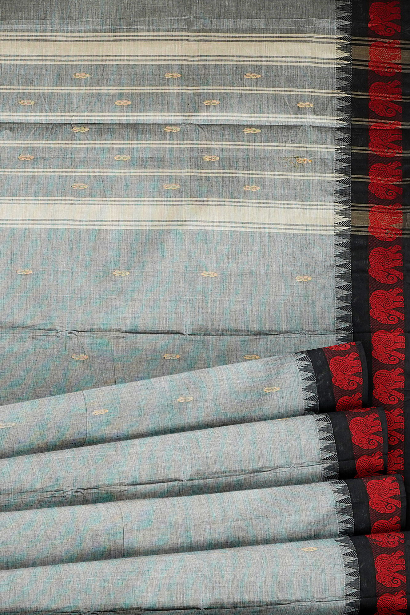 sri kumaran stores chettinad cotton grey saree with red border 4