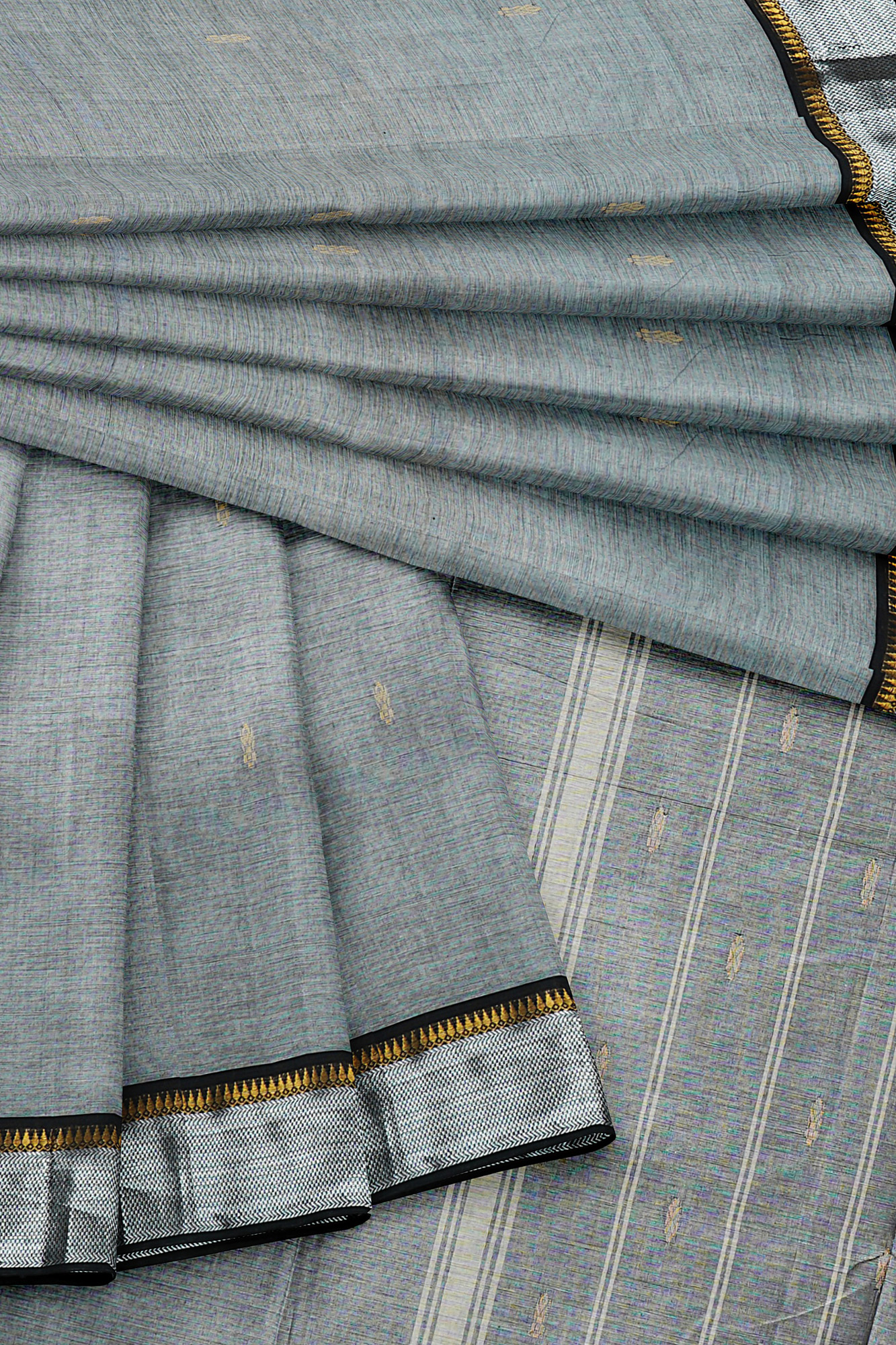 sri kumaran stores chettinad cotton grey saree with silver border 5