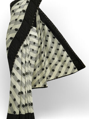 sri kumaran stores linen chiffon saree black and white saree with black border 3 1