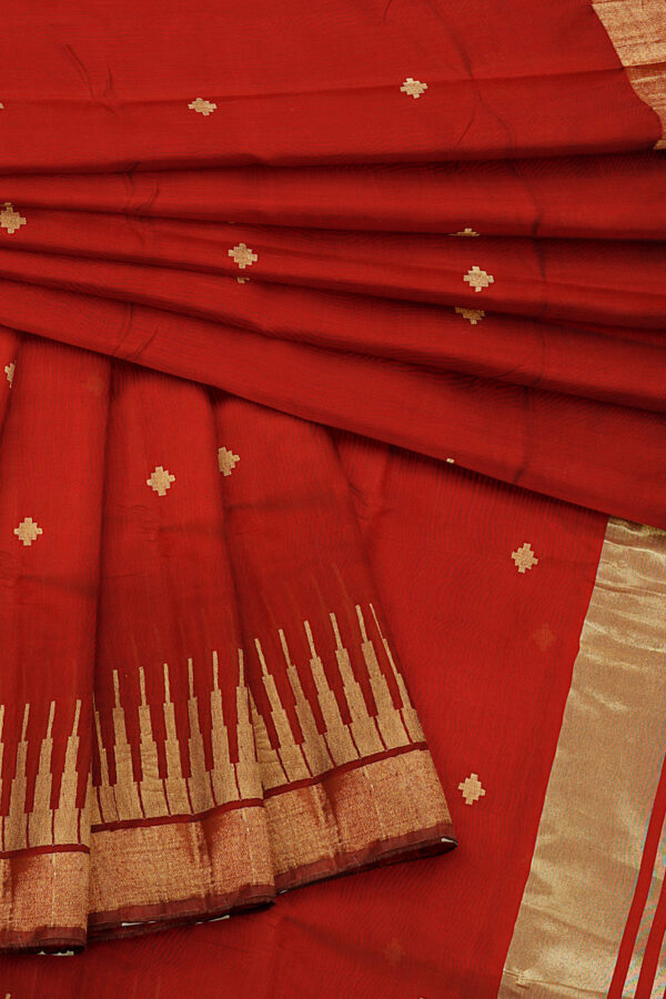 sri kumaran stores linen embroidery saree bright red saree with golden border 5