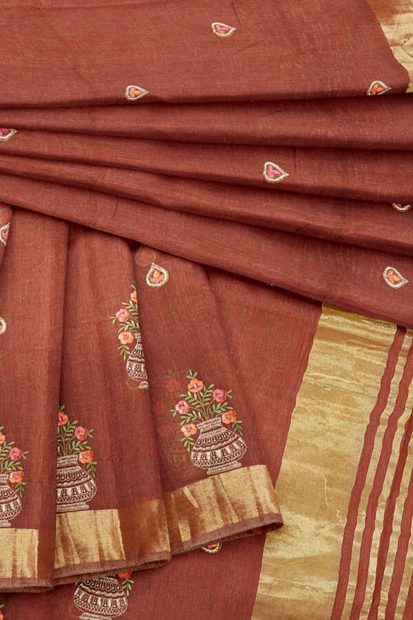 sri kumaran stores linen embroidery saree brown saree with golden border 5