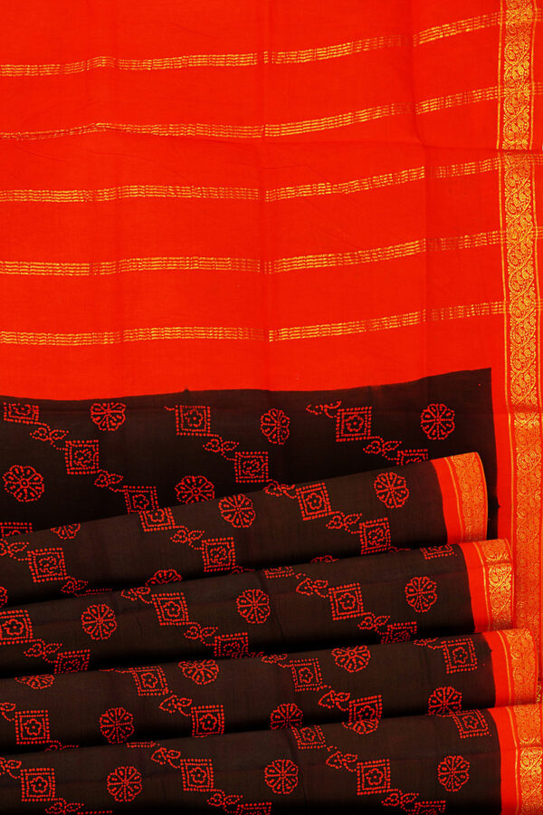 sri kumaran stores madurai cotton brown saree with orange border 4