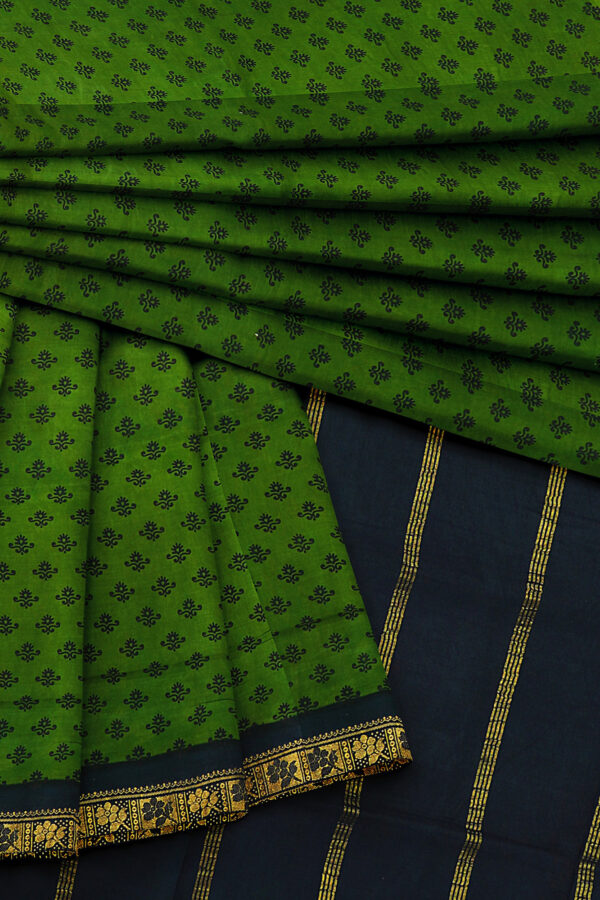 sri kumaran stores madurai cotton green saree with green border 5