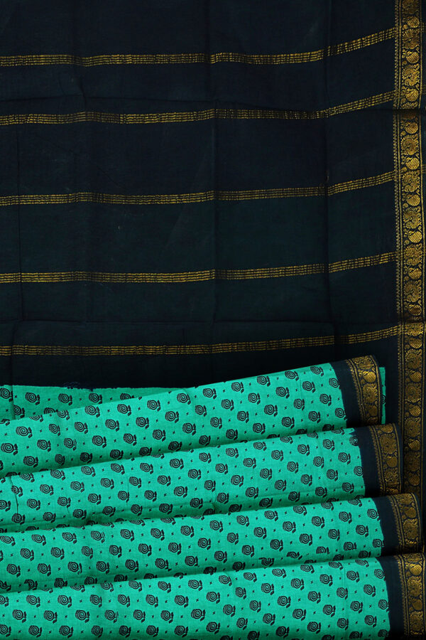 sri kumaran stores madurai cotton turquoise blue saree with black border 4