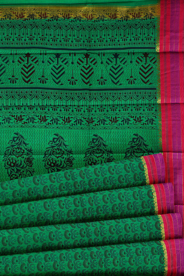 sri kumaran stores semi silk cotton printed green saree with pink red border 4