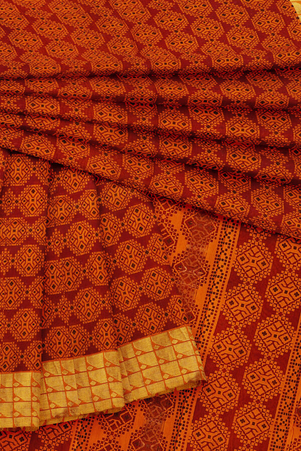 sri kumaran stores semi silk cotton printed orange saree with golden border 1 5