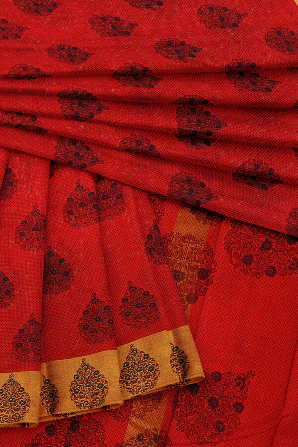 sri kumaran stores semi silk cotton printed red saree with golden border 5