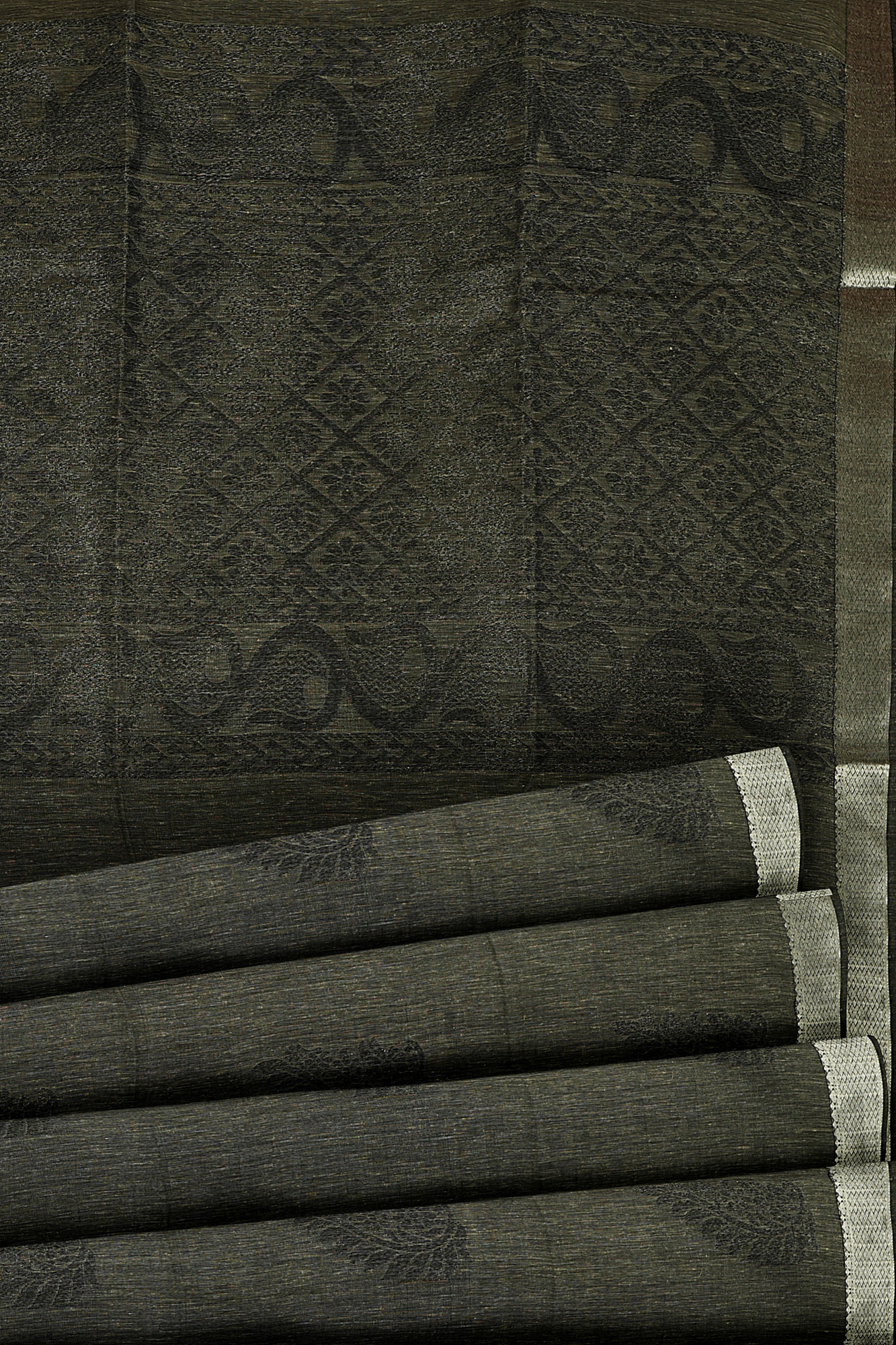 sri kumaran stores semi silk cotton saree dark grey saree with silver border 1 4