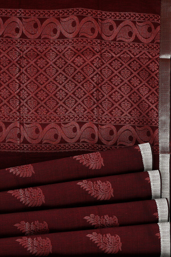 sri kumaran stores semi silk cotton saree dark maroon saree with silver black border 4