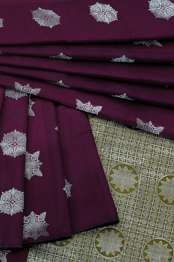 sri kumaran stores semi silk cotton saree dark purple saree with purple border 5