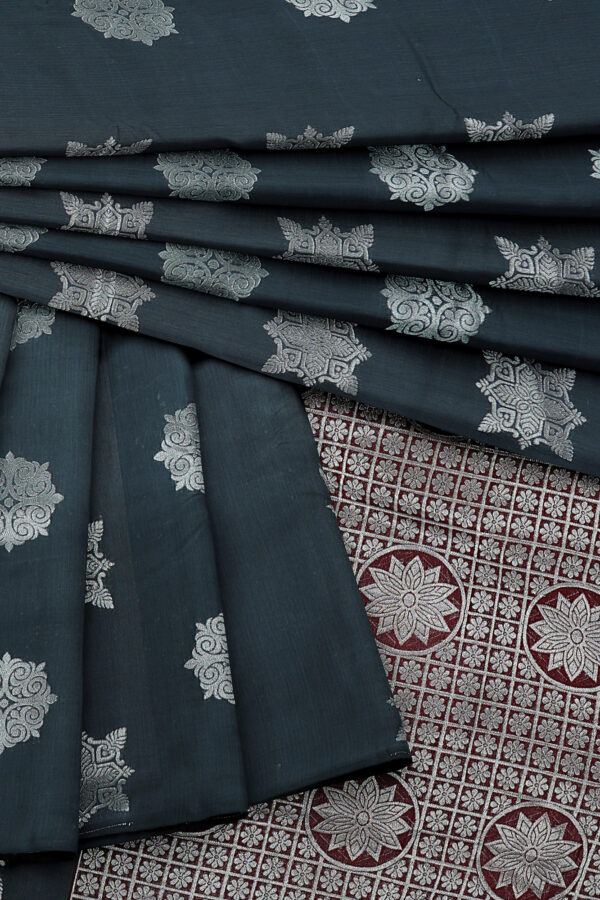 sri kumaran stores semi silk cotton saree grey saree with grey border 5