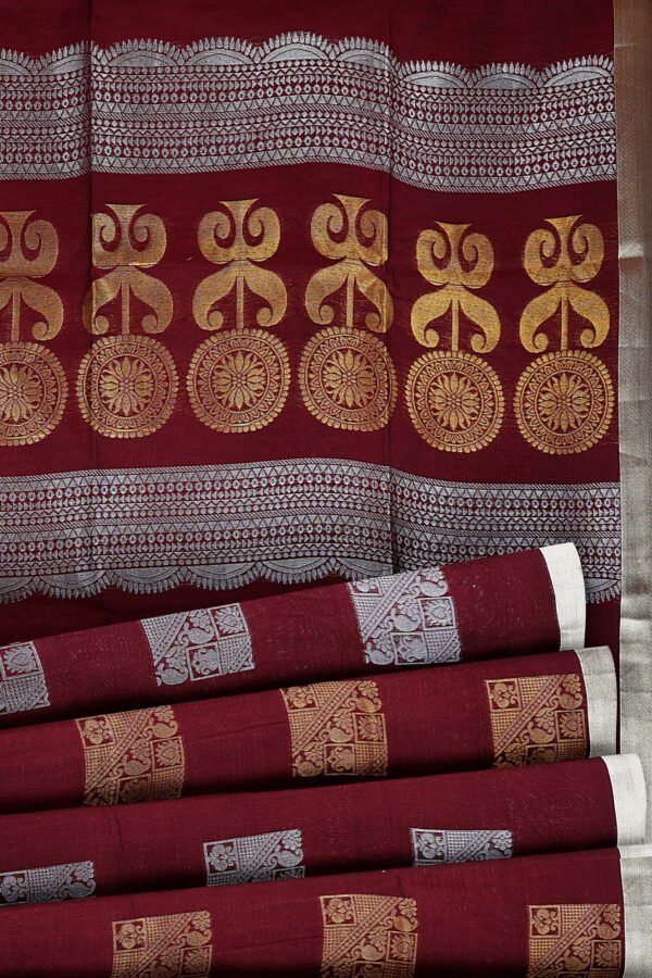 sri kumaran stores semi silk cotton saree maroon saree with silver border 4