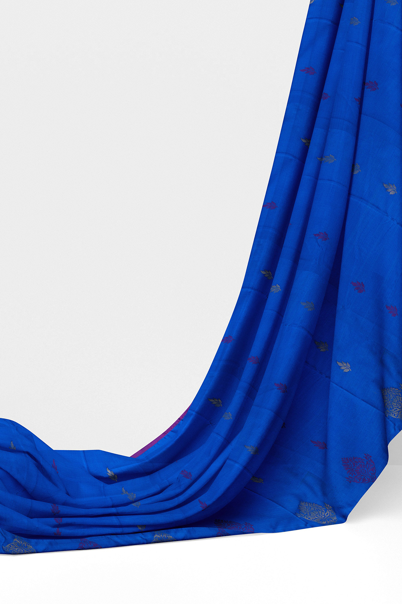 sri kumaran stores soft silk blue saree with blue border 3
