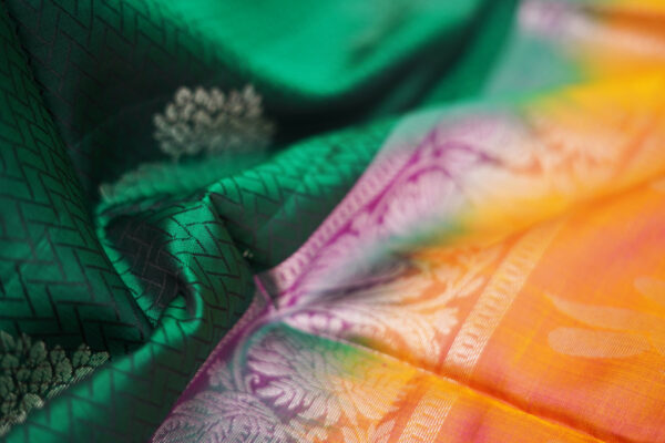 sri kumaran stores soft silk saree dark green saree with white border 3