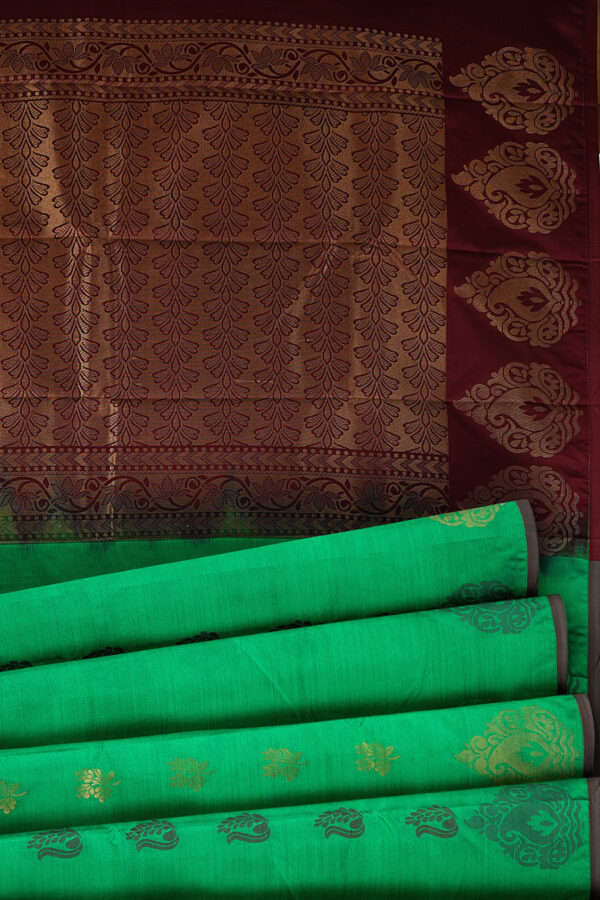 sri kumaran stores soft silk turquoise green saree with brown border 4