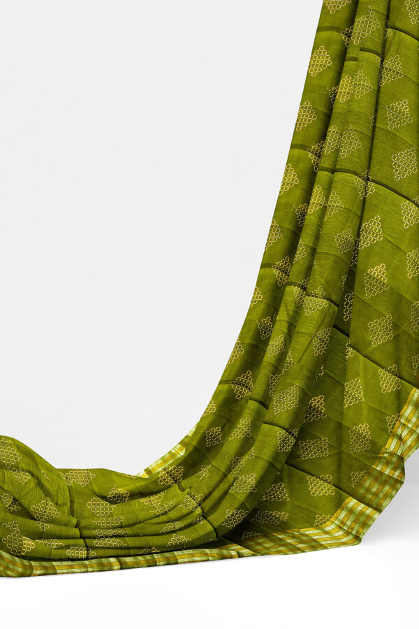 sri kumaran stores tussar silk green saree with golden silver border 3