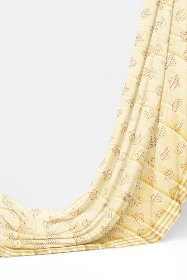 sri kumaran stores tussar silk half white saree with golden colour border 3