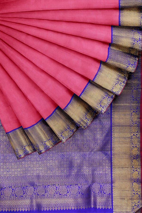 sri kumaran stores kanchipuram silk saree baby pink saree with golden blue border 4
