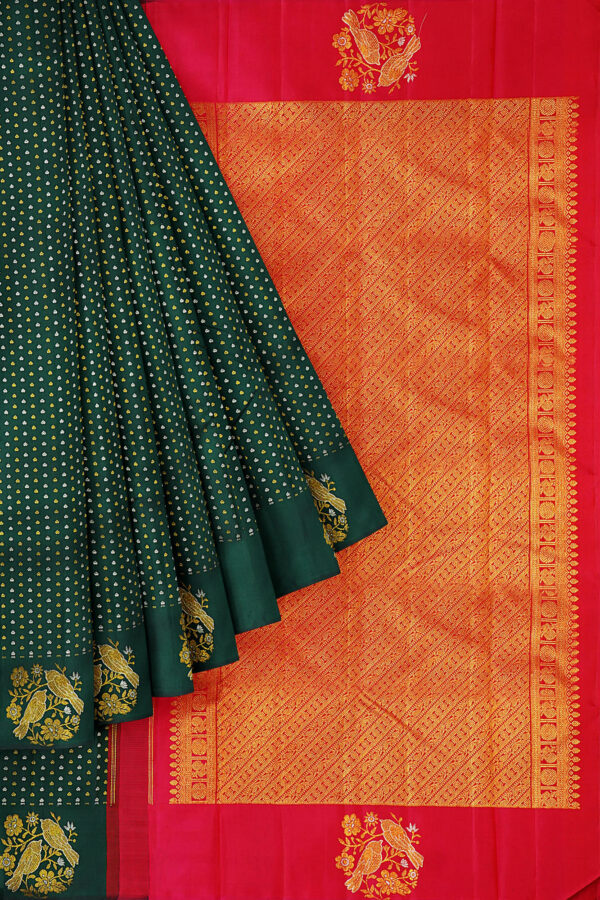 sri kumaran stores kanchipuram silk saree dark green saree with dark green border 1