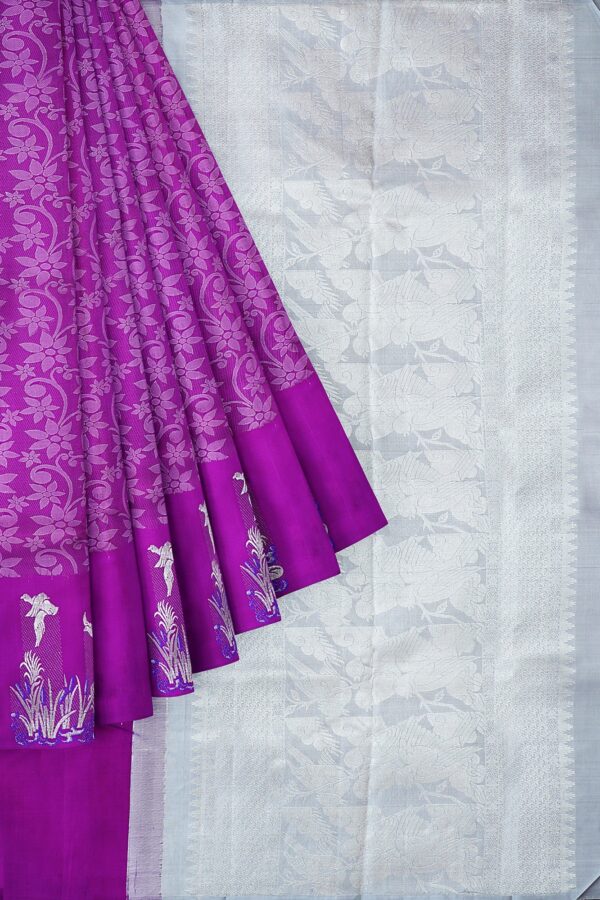 sri kumaran stores kanchipuram silk saree dark purple saree with purple border 1