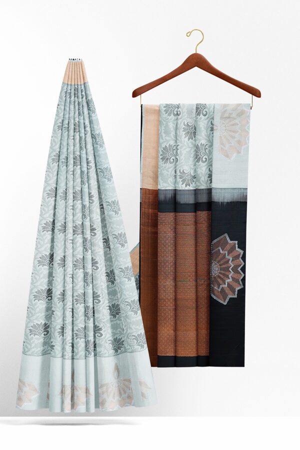 sri kumaran stores kanchipuram silk saree greyish white saree with brown border 3