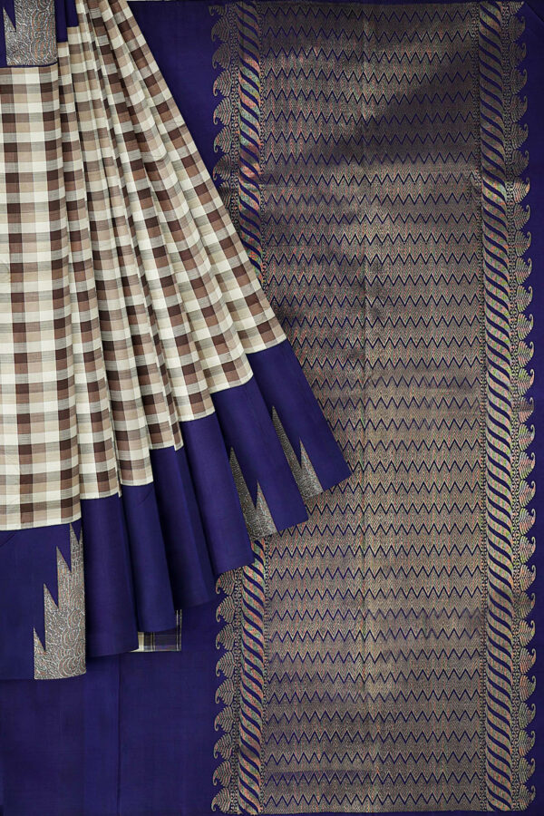 sri kumaran stores kanchipuram silk saree half white saree with dark blue border 1