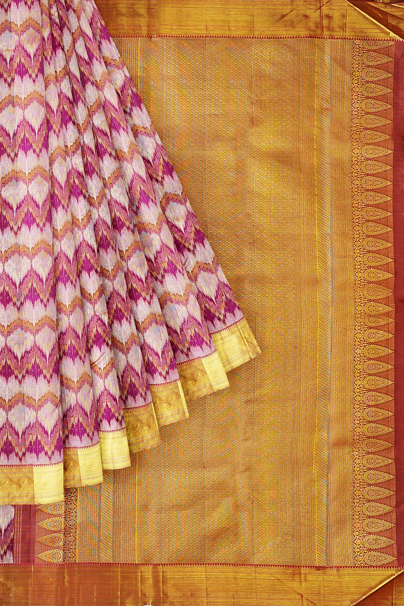 sri kumaran stores kanchipuram silk saree half white saree with golden colour border 1