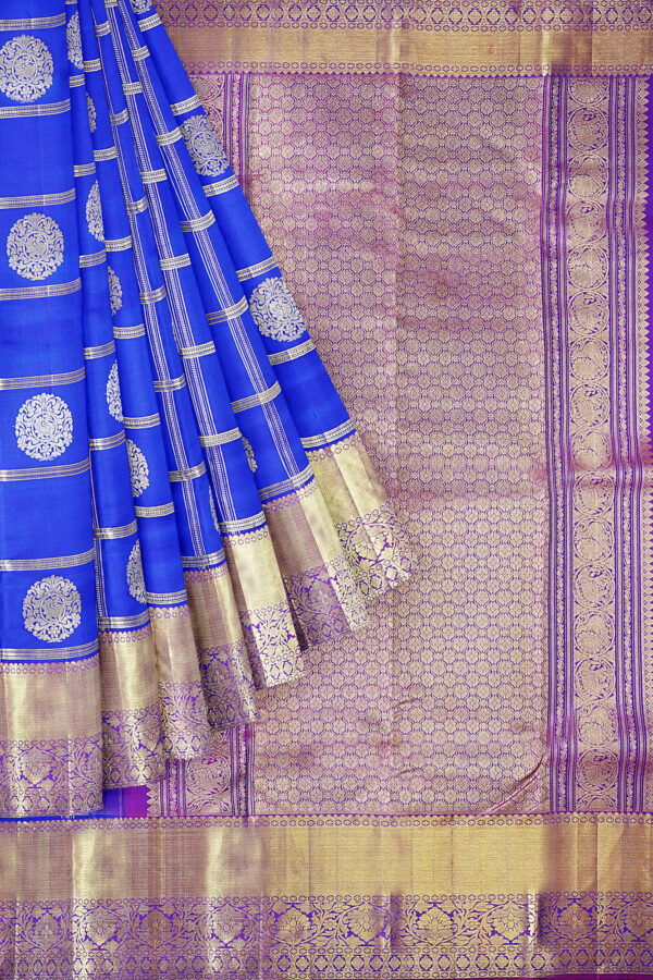 sri kumaran stores kanchipuram silk saree ink blue saree with golden colour border 1