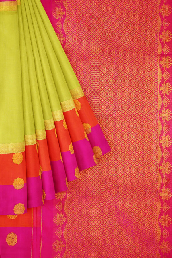 sri kumaran stores kanchipuram silk saree light green saree with pink orange border 1