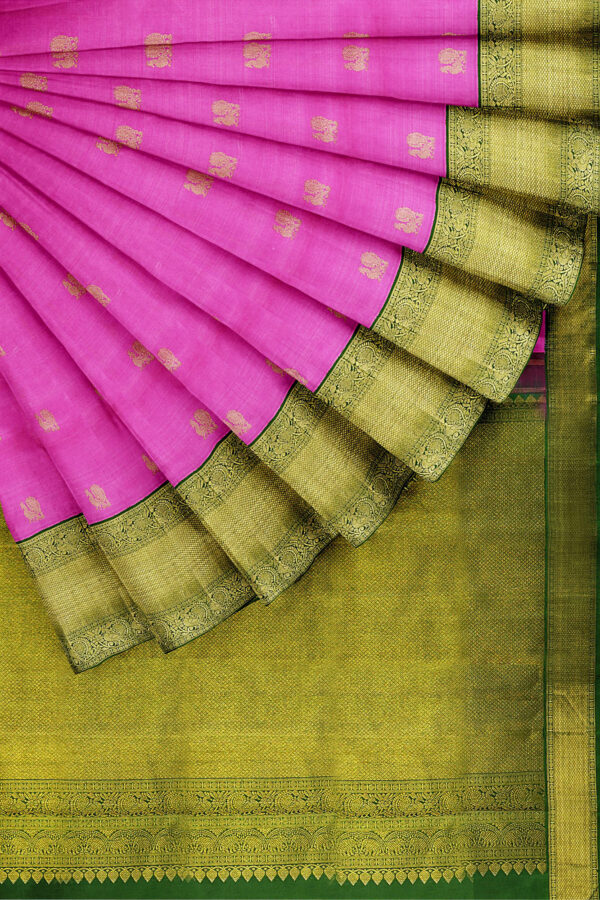 sri kumaran stores kanchipuram silk saree light pink saree with golden green border 4