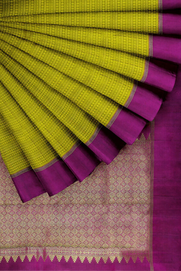 sri kumaran stores kanchipuram silk saree olive green saree with purple border 4