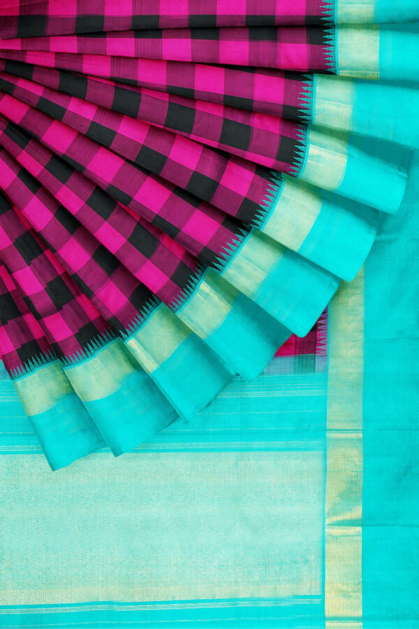 sri kumaran stores kanchipuram silk saree pink black checked saree with sky blue border 4
